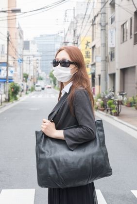 マスクをするとメガネ 眼鏡 が曇る理由 簡単な裏技の対策とグッズ 井戸端会議