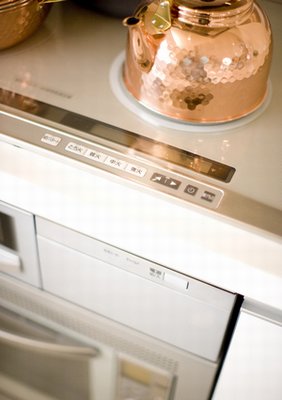 電気ケトルとやかんの比較 お湯が沸くまでの時間や電気代の違いも 井戸端会議