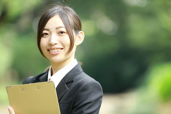 ハンカチ 官僚 強制的 教員 スーツ 女性 Noshirofan Jp
